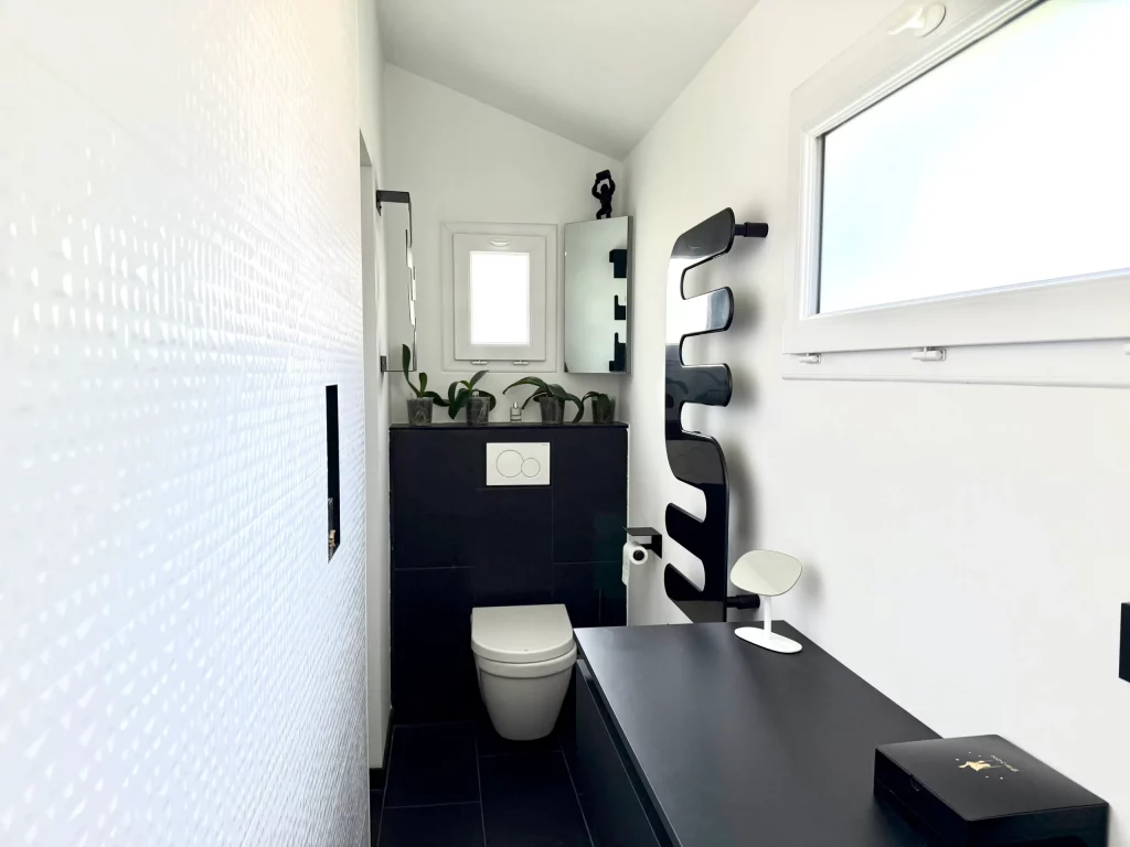 7-Salle d’eau toilettes-Maison de ville T3 La Teste-de-Buch proche port_8_11zon