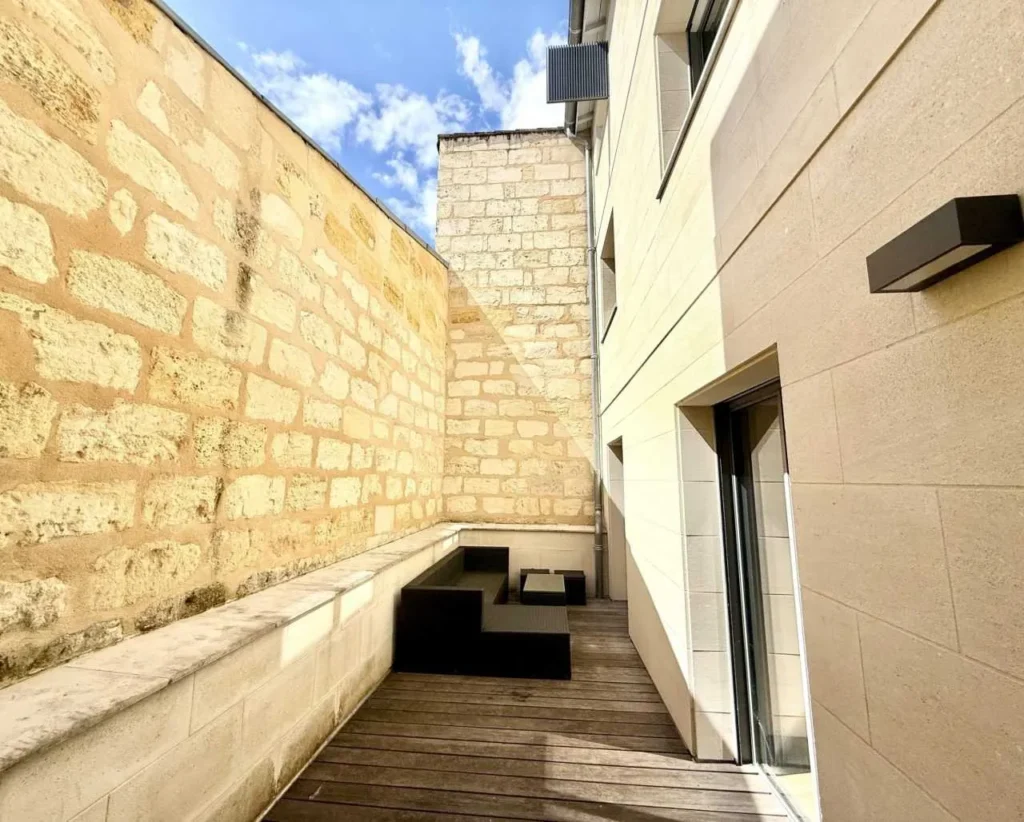 appartement bordeaux cours extérieur