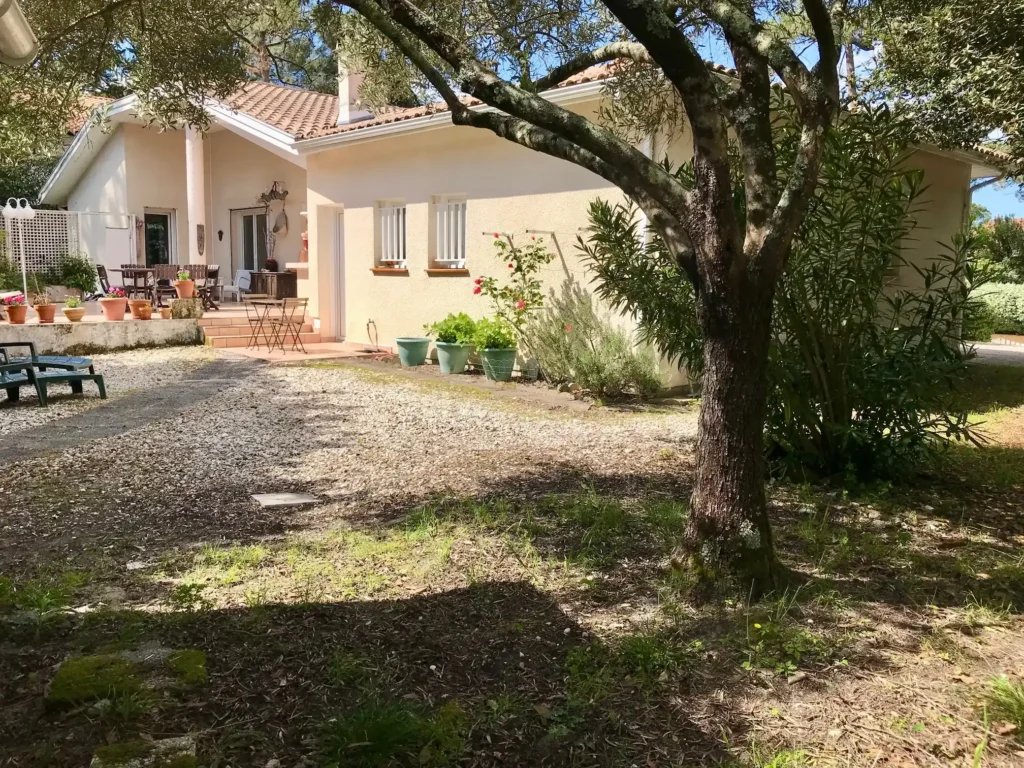 extérieur cote est villa familiale t6 le pyla sur mer