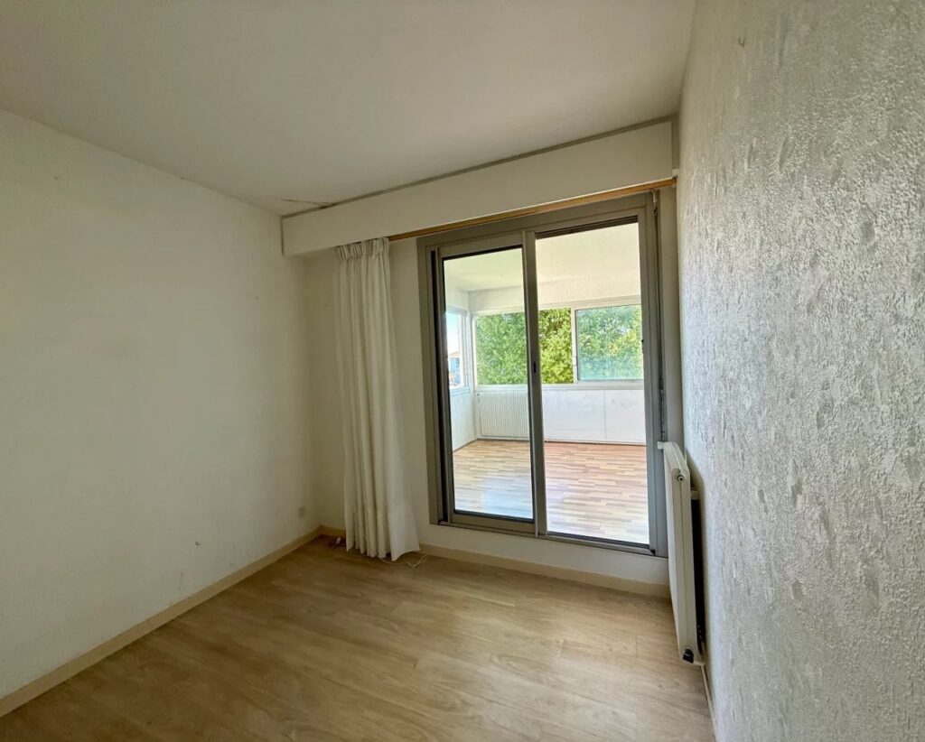 appartement t3 avec vue bassin chambre