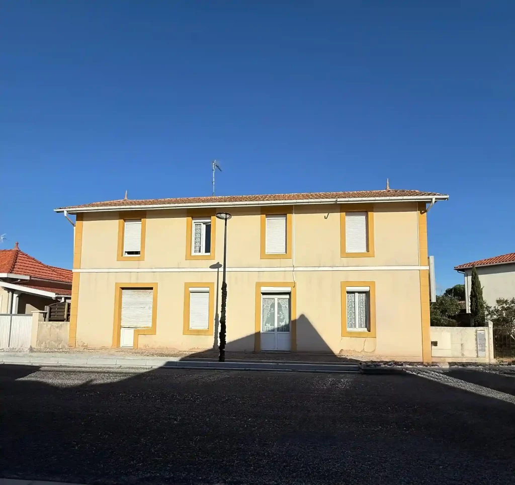 1-Façade rue-Immeuble à rénover-la Teste-de-Buch_1_1