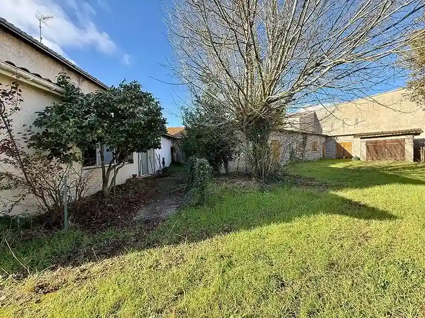 3- Extérieur dépendances-Immeuble à rénover La Teste-de-Buch_3_3