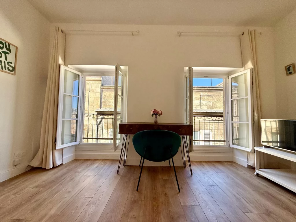 salon appartement T2 à vendre bordeaux