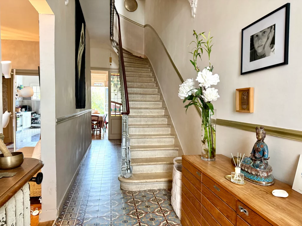 2-Entrée-Maison T5 Bordeaux Nansouty_7