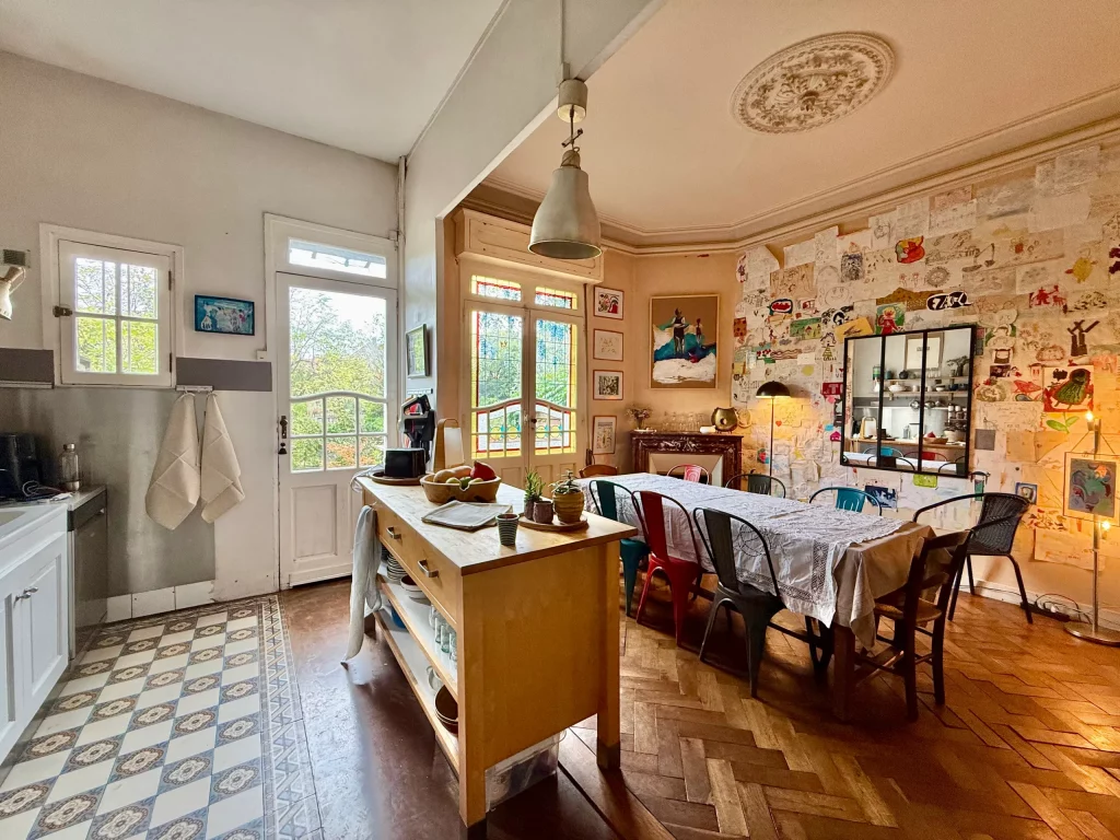 3-Pièce de vie-Maison T5 Bordeaux Nansouty_8