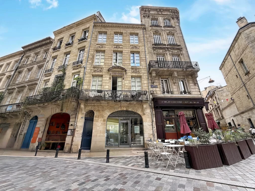 exterieur immeuble rue sainte colombe bordeaux