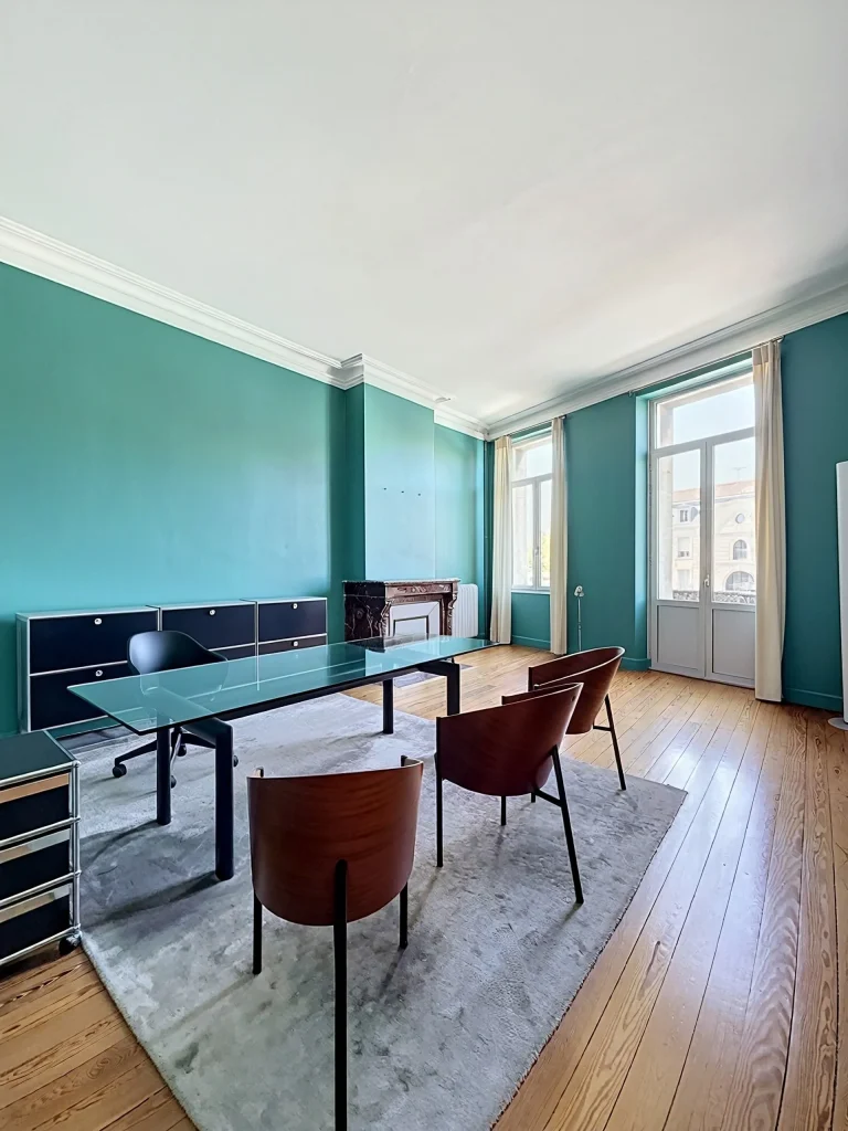 14-Piece-etage-cheminee-Maison-Bordeaux-Saint-Augustin